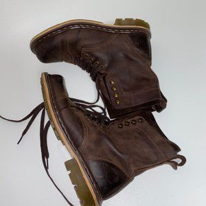 DR. MARTENS Leather Boots